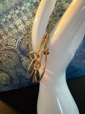 Gold Tone Knot Bracelets 3 Size Knots